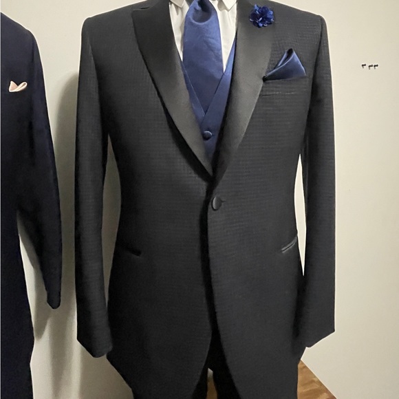 Black suit jacket style 860 - Picture 4 of 6